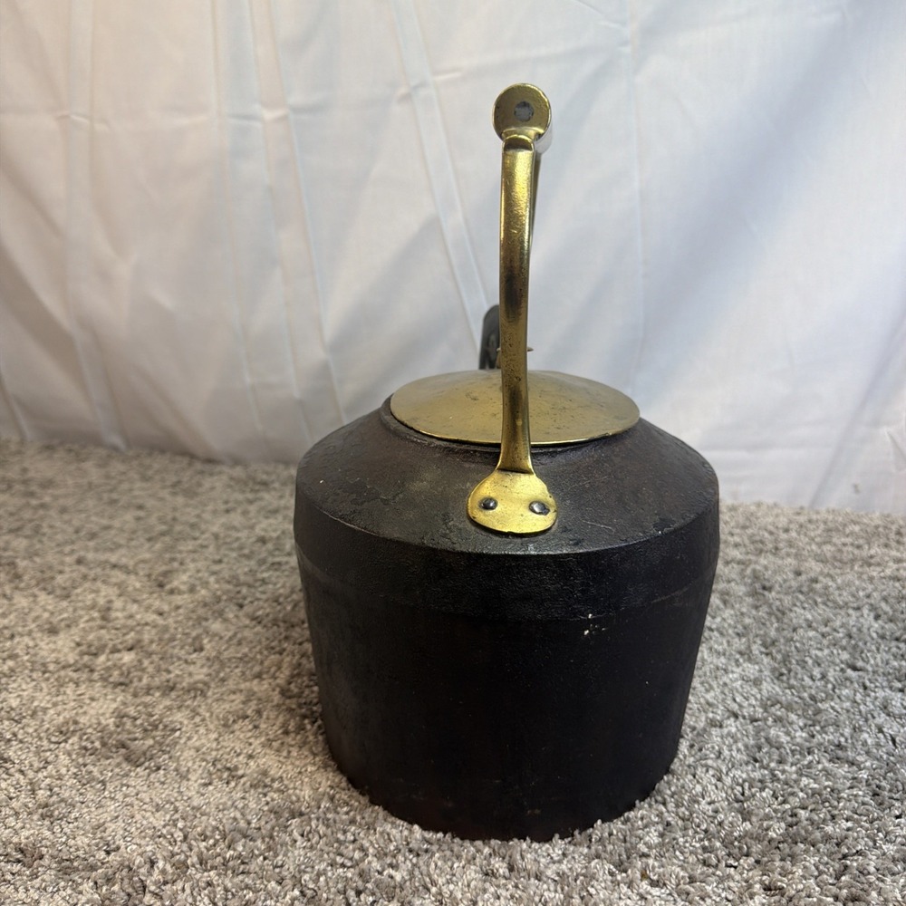Antique Cast Iron Tea Kettle | British No 6 | 10 Pint Hearth Kettle 1800s - Picture 4 of 10